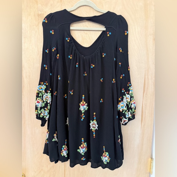 Free People Oxford Black Embroidered Swing Dress Free People Oxford Black Embroidered Swing Dress